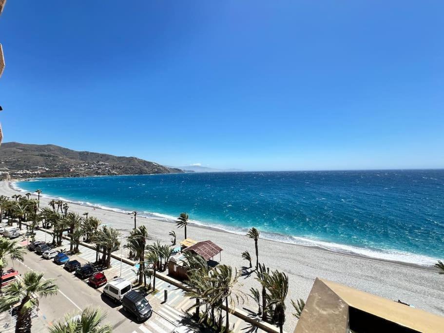 Pushe Playa Velilla & Tradition 3 *